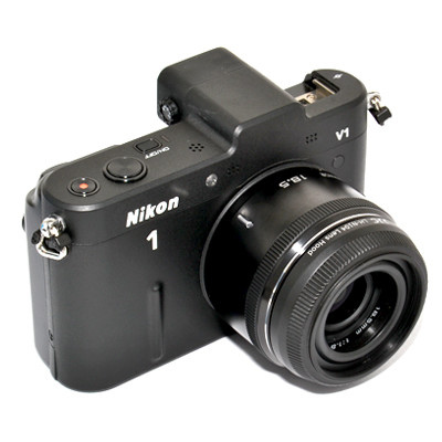 Slnečná clona JJC HB-N104 pre Nikon 1