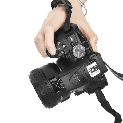 Objektiv YN50mm F1.8N pro fotoaparát Nikon s bajonetem F