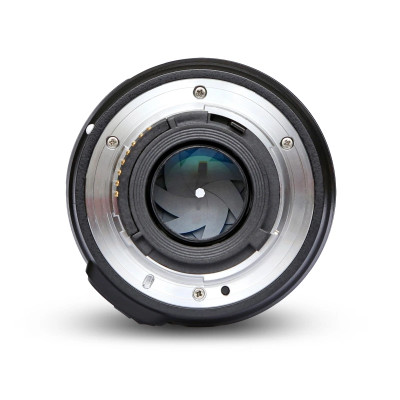 Objektiv YN50mm F1.8N pro fotoaparát Nikon s bajonetem F