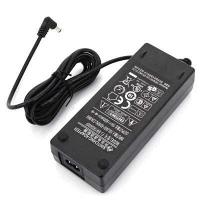 19V 5A AC adaptér pre lampy Yongnuo YN-900