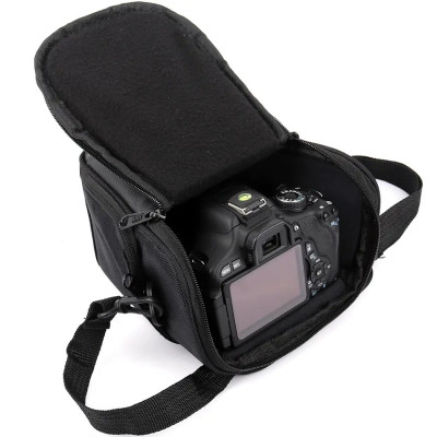 Měkká trojúhelníková brašna přes rameno pro fotoaparáty DSLR