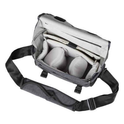 Genesis Ursa M grey photo bag