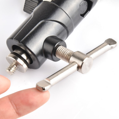 Otočný držák blesku, deštníku typu U 1/4" - 3/8" , kovový