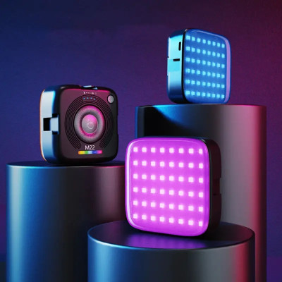 M22 Mini LED RGB svetlo s magnetom alebo klipom 6W, pre telefón, fotoaparát