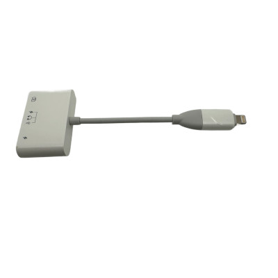 Kabelový adaptér s USB-C / Iphone ( Lightning ) na USB a 2 x USB-C. Dokovací statnice