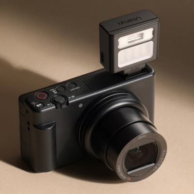 Ulanzi SL02 Mini Flash, flash + Mini LED, black