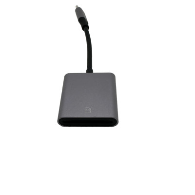 Čítačka kariet SD s konektorom USB-C , hliník