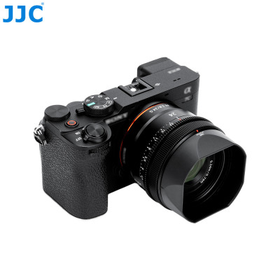 JJC LH-SH165, Sluneční clona určená pro objektivy SONY FE 24 mm F2,8 G (SEL24F28G)