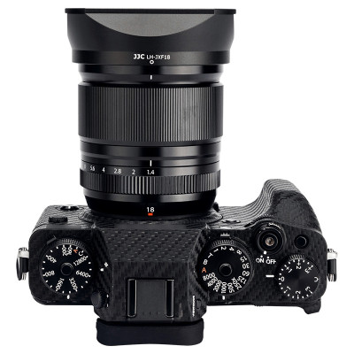 JJC LH-JXF18 BLACK, Sluneční clona Nahrazuje sluneční clonu FUJIFilm LH-XF18