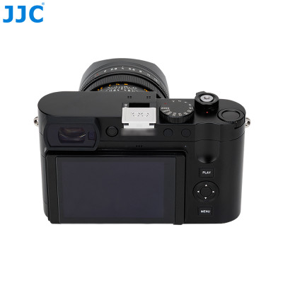 JJC HC-LQ3-100, Krytka sáněk blesku pro LEICA Q3 43 a Q3, stříbrná