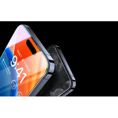 Tempered glass for iPhone 15 Torras InstaII Master