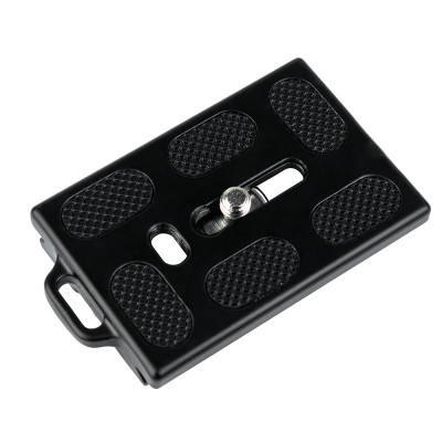 Arca-Swiss standard quick-release insert with 1/4" screw, 44 × 66 mm